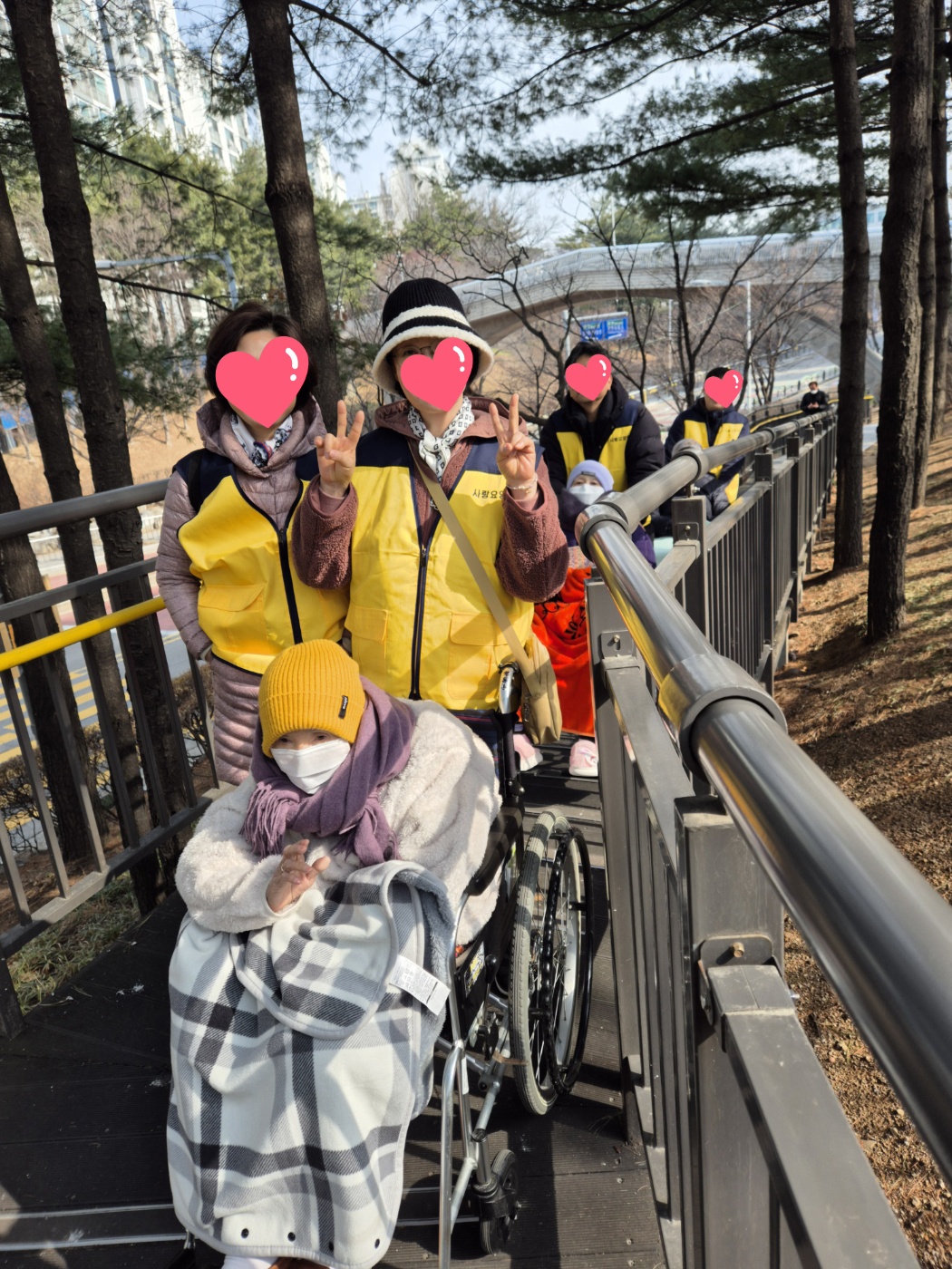 3695294108_b2j39Urt_c7f32e238cdd363d48d3f2f3bc7268a2a1085f5c.jpg 이미지크게보기